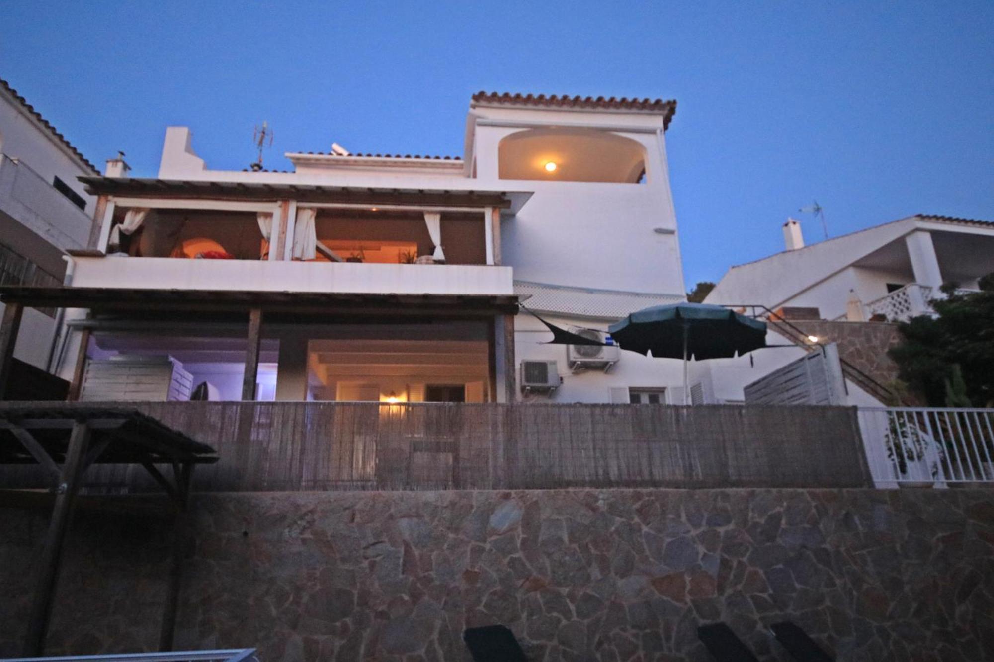 Casa Dieter Кала Галдана Екстериор снимка